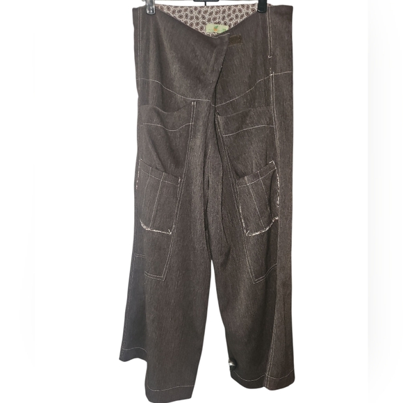 Funky Wide Leg Pants - Picture 5 of 15